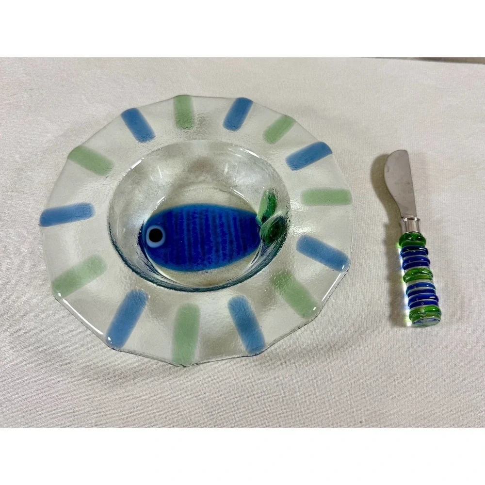 Sydenstricker Fused Glass Fish Design Small Dish and Spreader Set